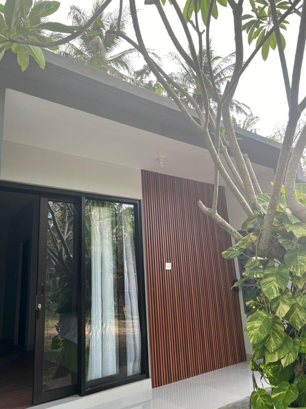 Makarma Resort Lombok Senggigi Exterior photo